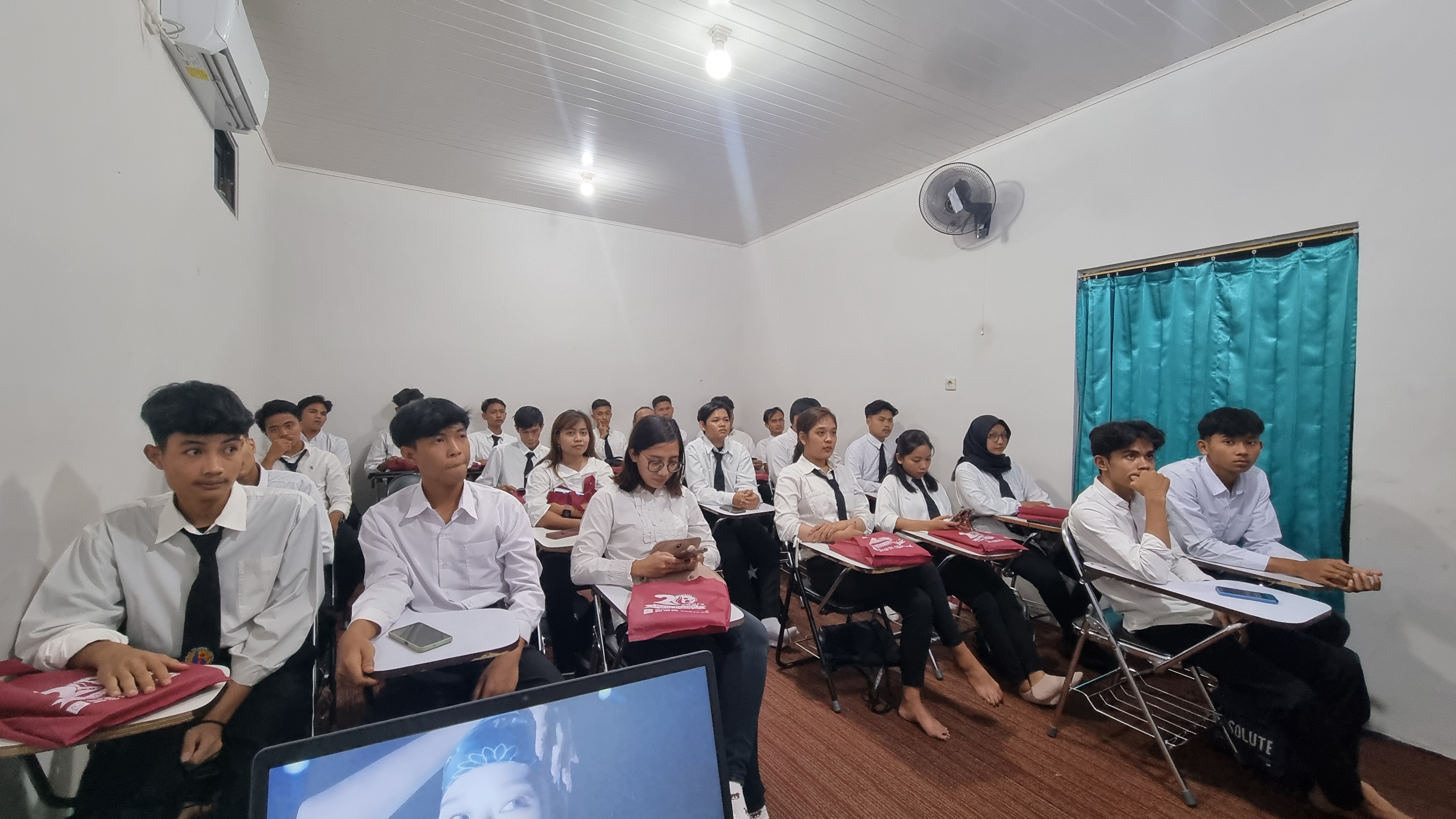 Lab Komputer